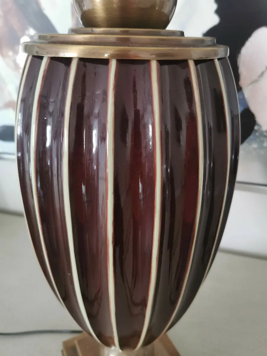 Lamp with silk shade for sale - Image 4