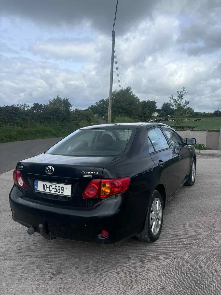 2010 Toyota Corolla - Image 3