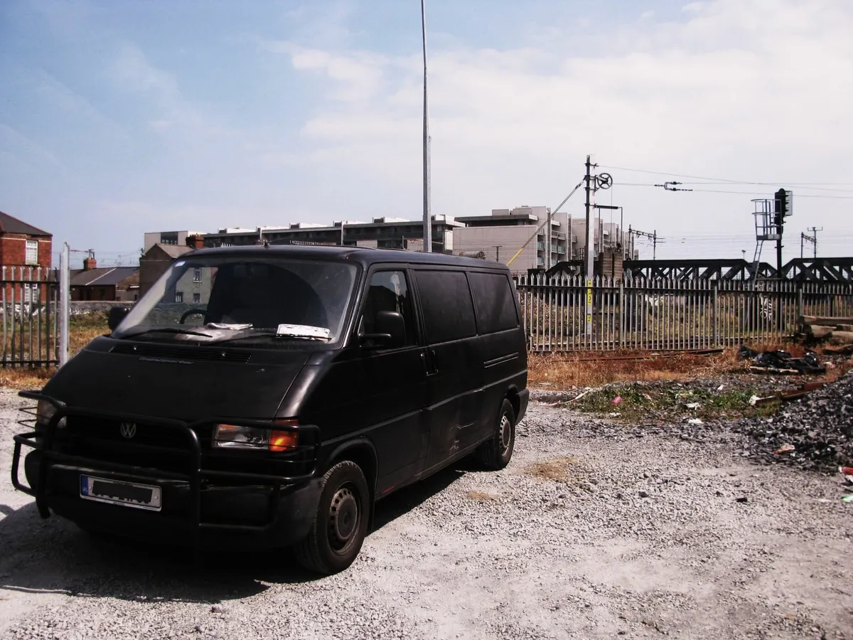Volkswagen Transporter  T4 2001 - Image 4