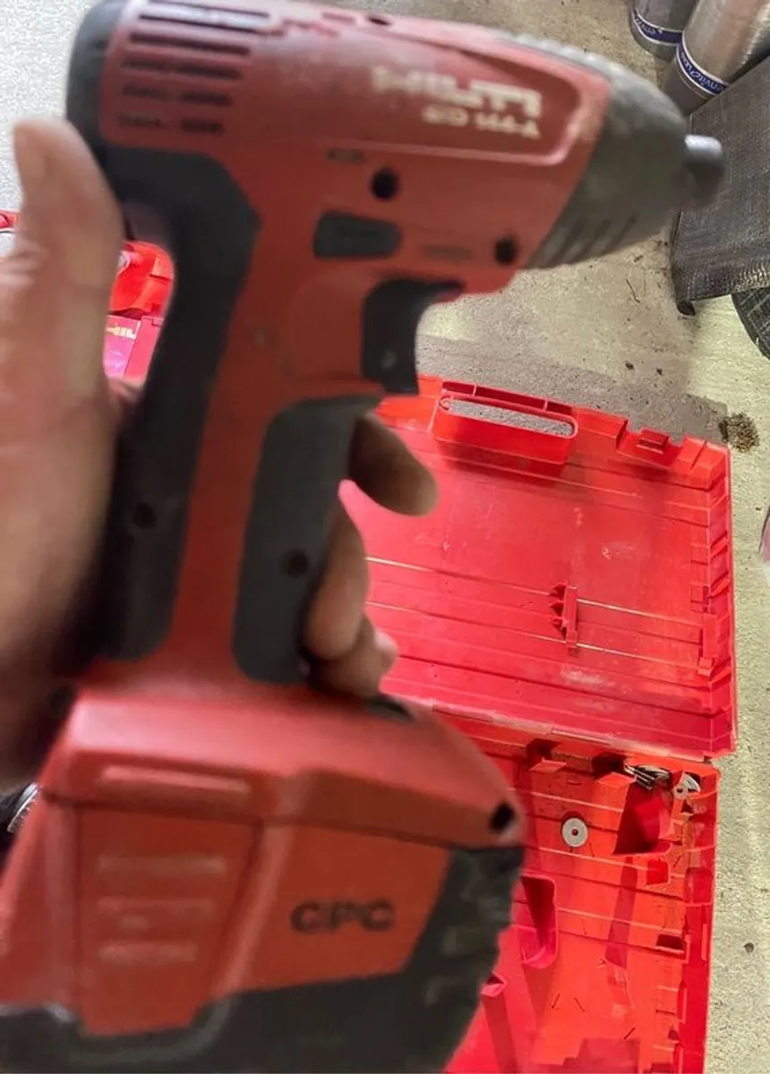 Hilti  screwgun and Hilti impact driver - Image 4