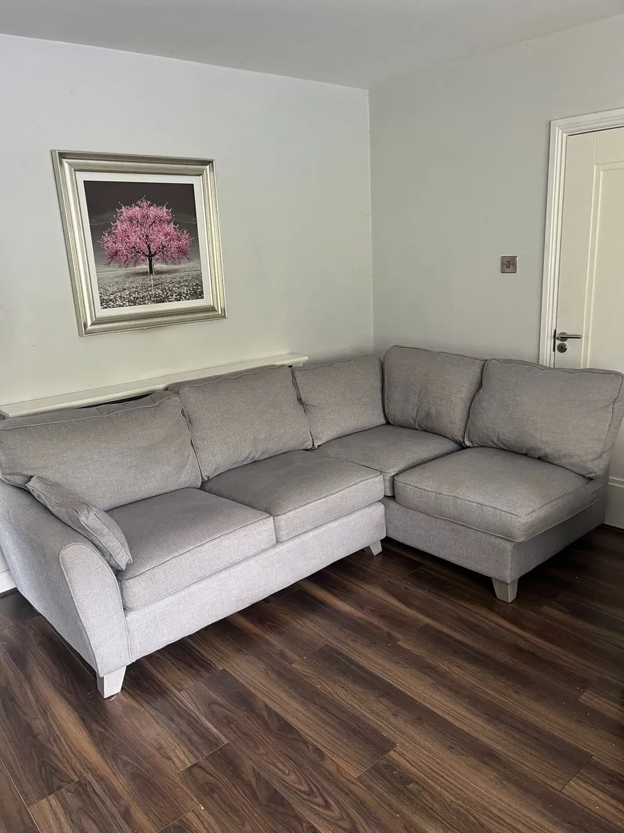 Grey L shape - Image 4