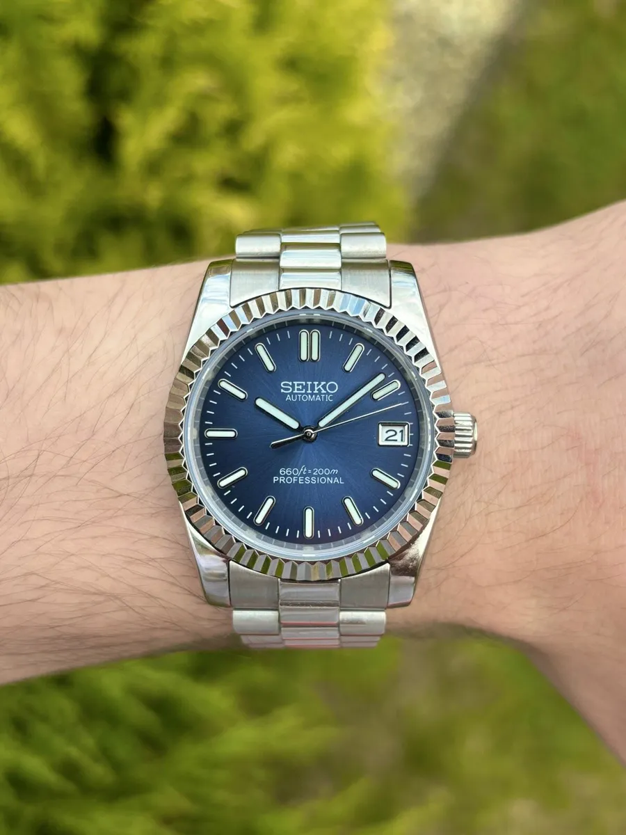 36mm Sunburst Blue Dial Seiko Mod Automatic Watch - Image 1