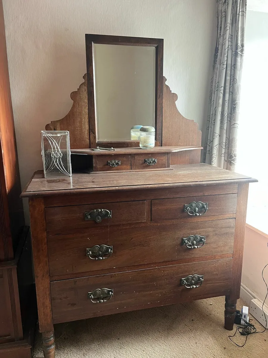 Antique furniture - Image 3