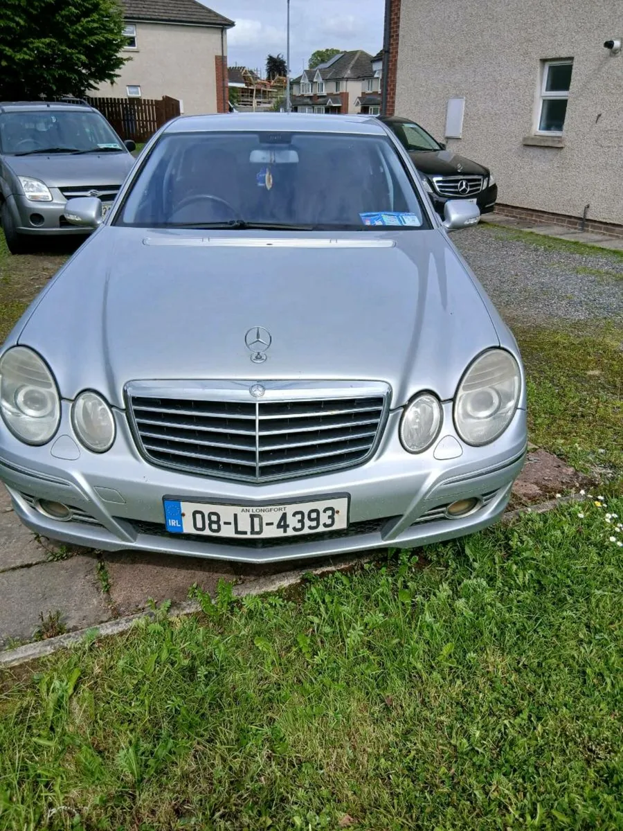 MERCEDES E 220 CDI - Image 2