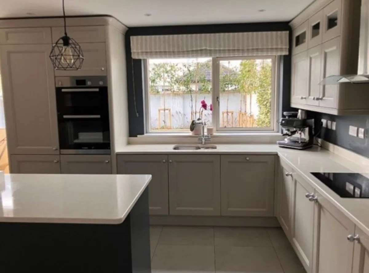 Kitchen cabinets - Image 2