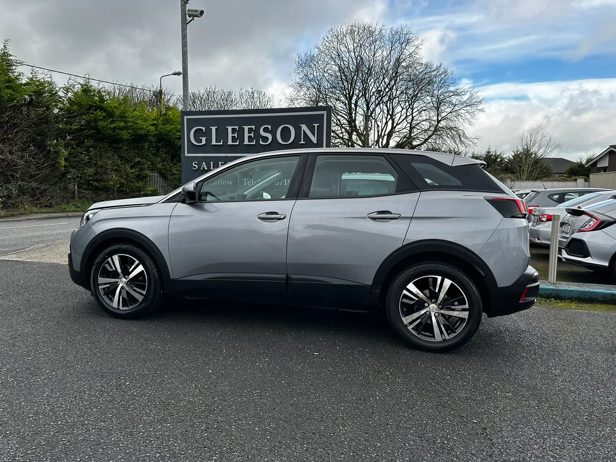 171 Peugeot 3008 1.6 Diesel Automatic - Low KM's - Image 2