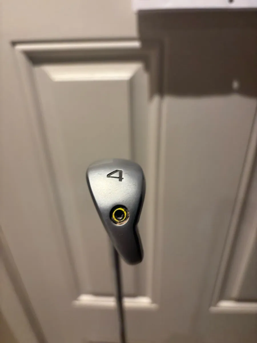 Cobra king utility 4 iron - Image 2
