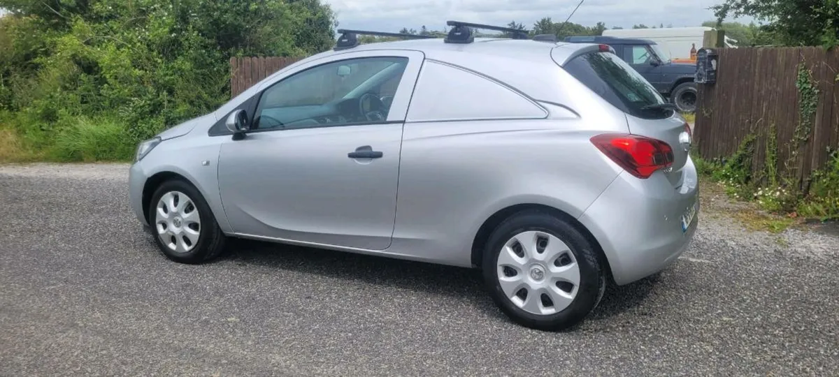 161 Vauxhall corsa van 1.3cdti new cvrt & tax - Image 3