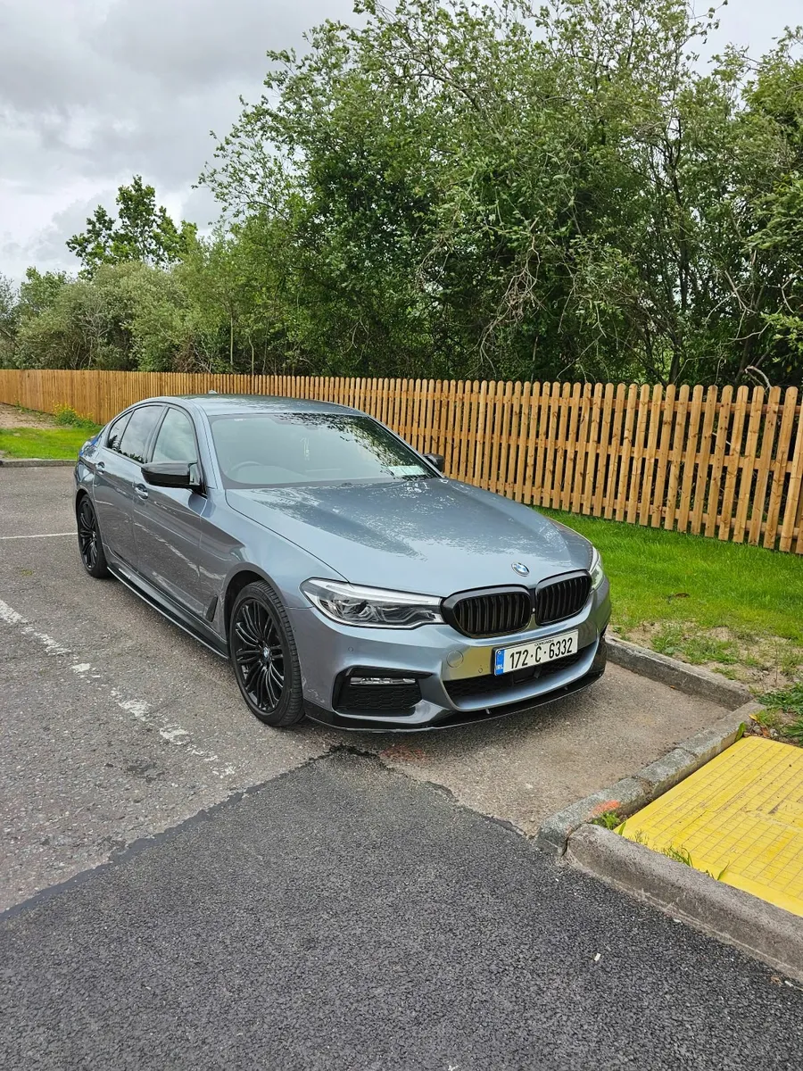 BMW 5-Series  520d M Sport - Image 2
