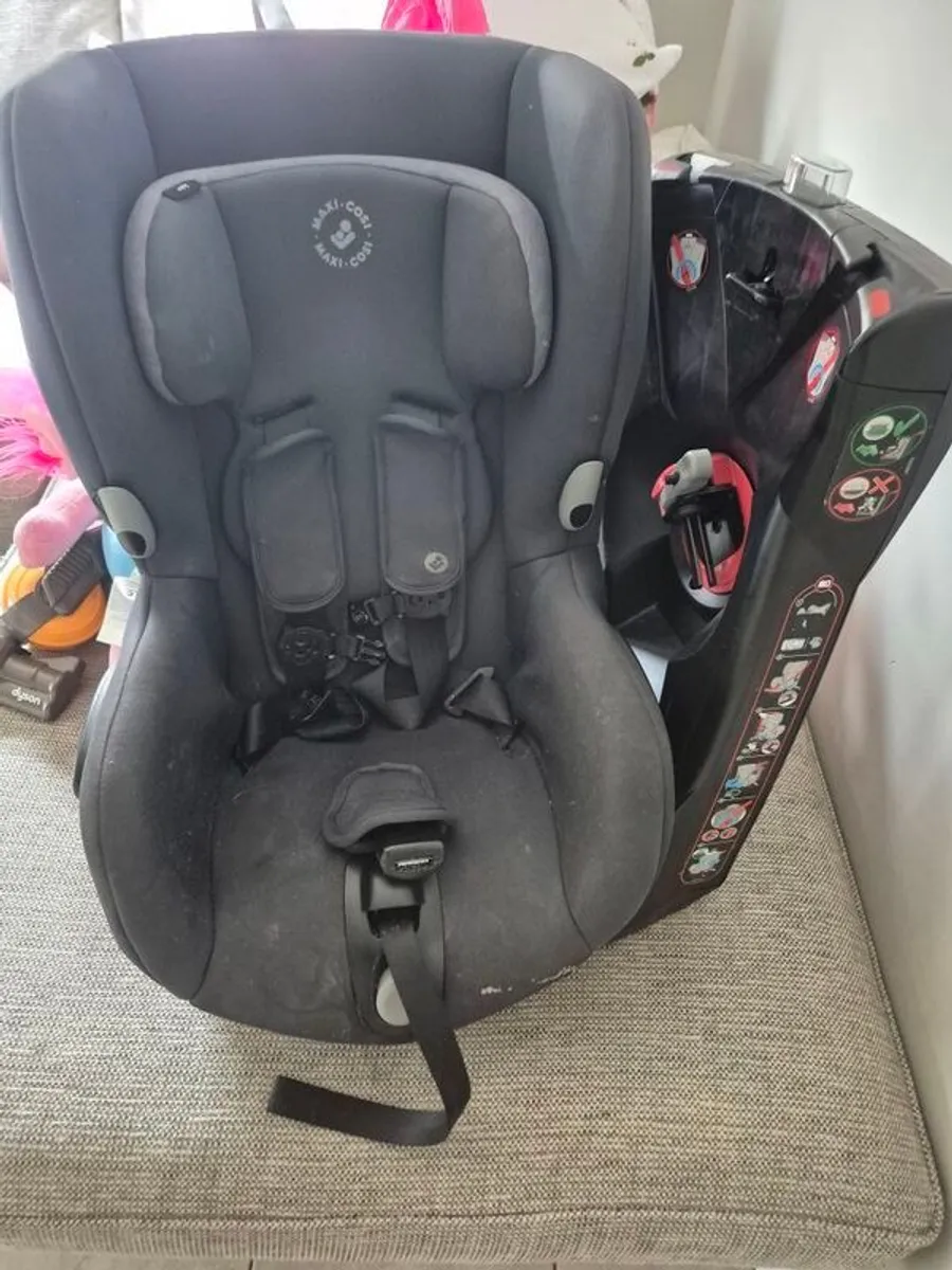 Car Seat - Axiss Maxi Cosi - Image 2
