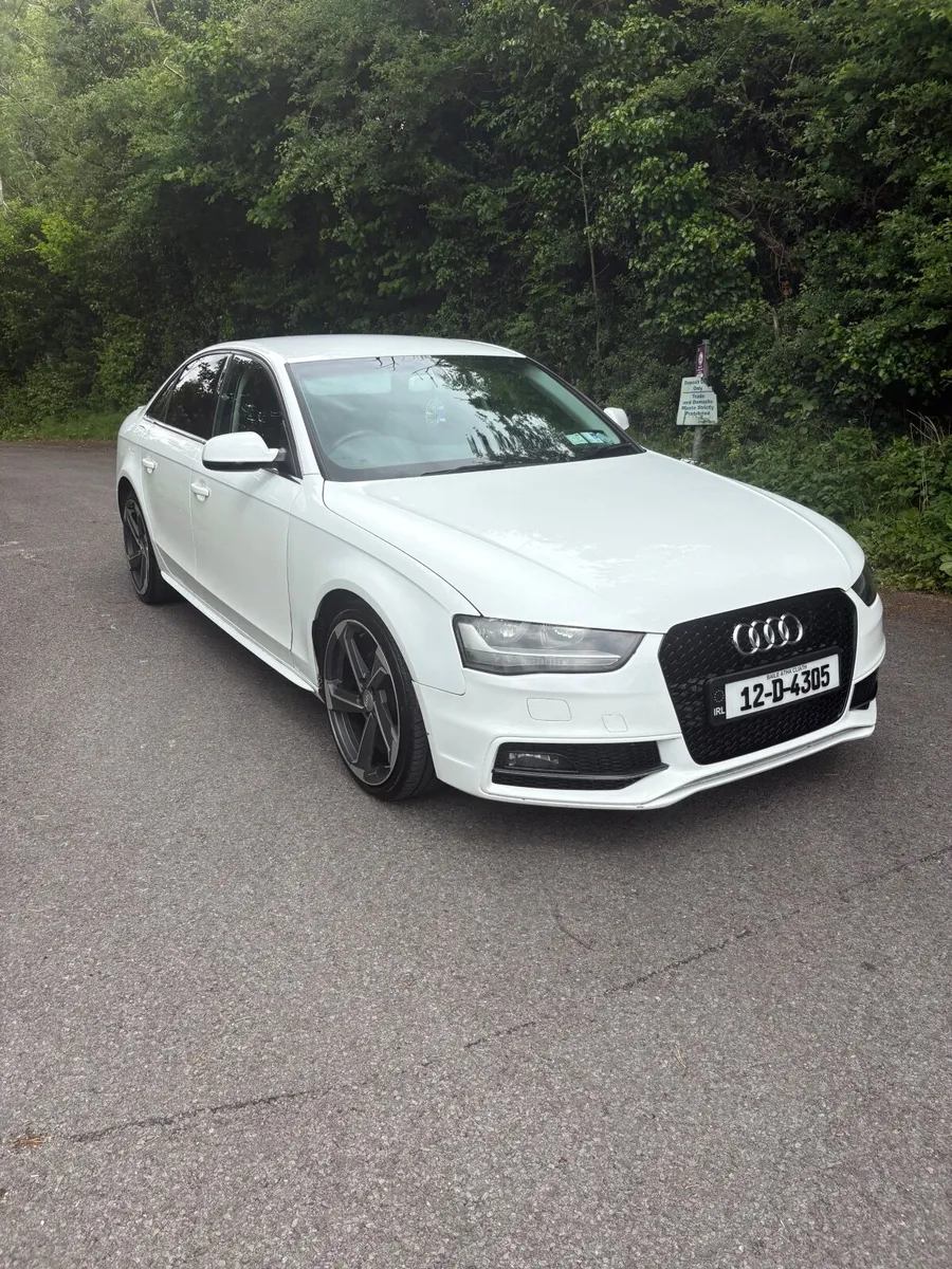 Audi A4 2012 - Image 1
