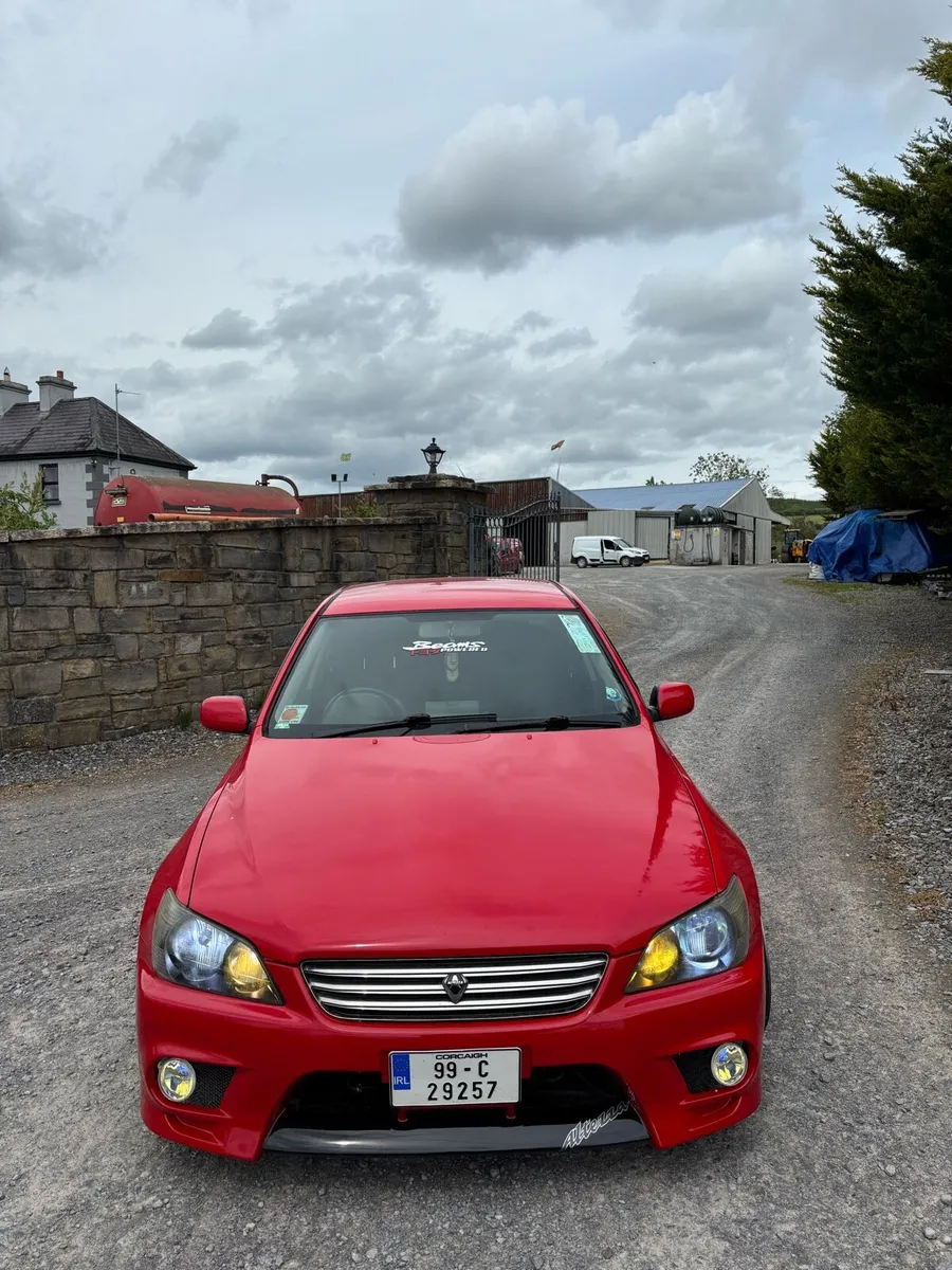 Toyota altezza - Image 3