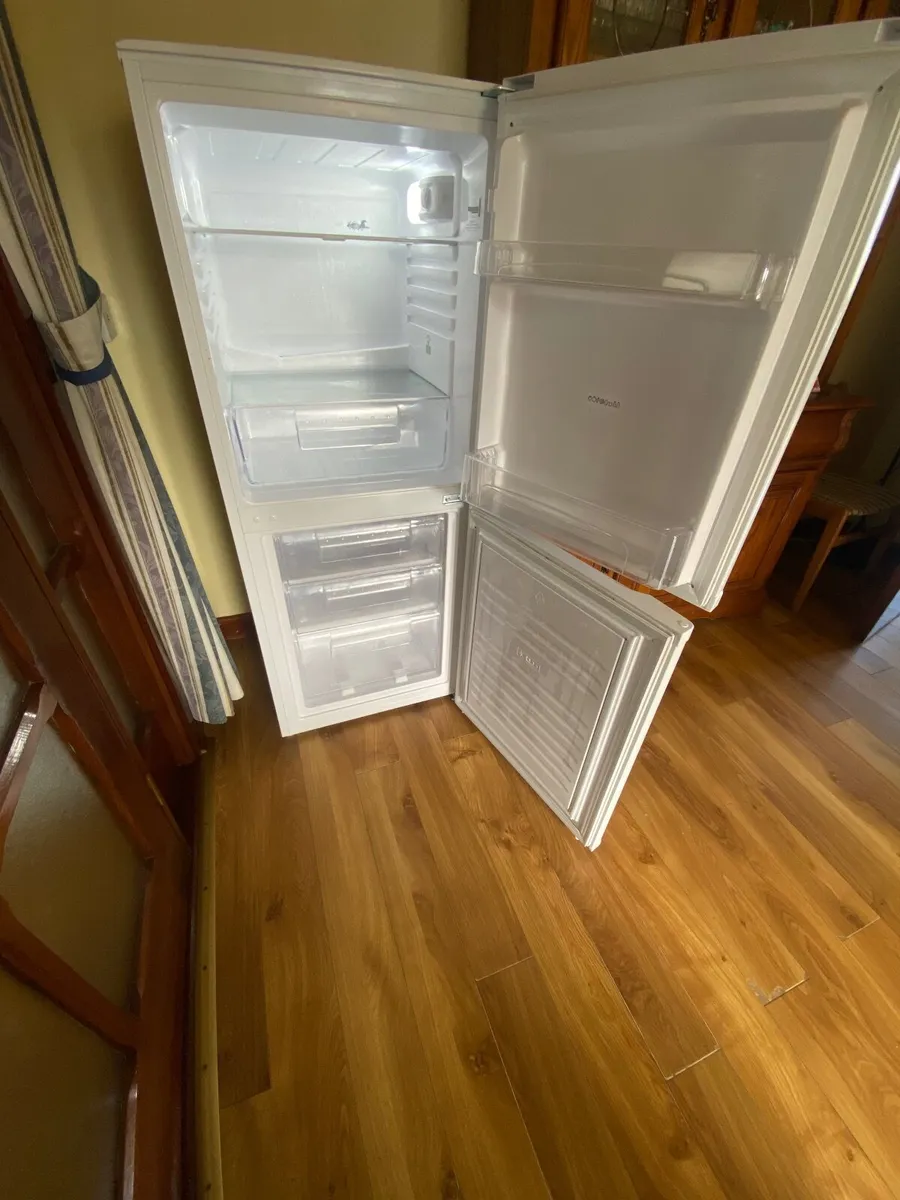 Fridge freezer - Image 2