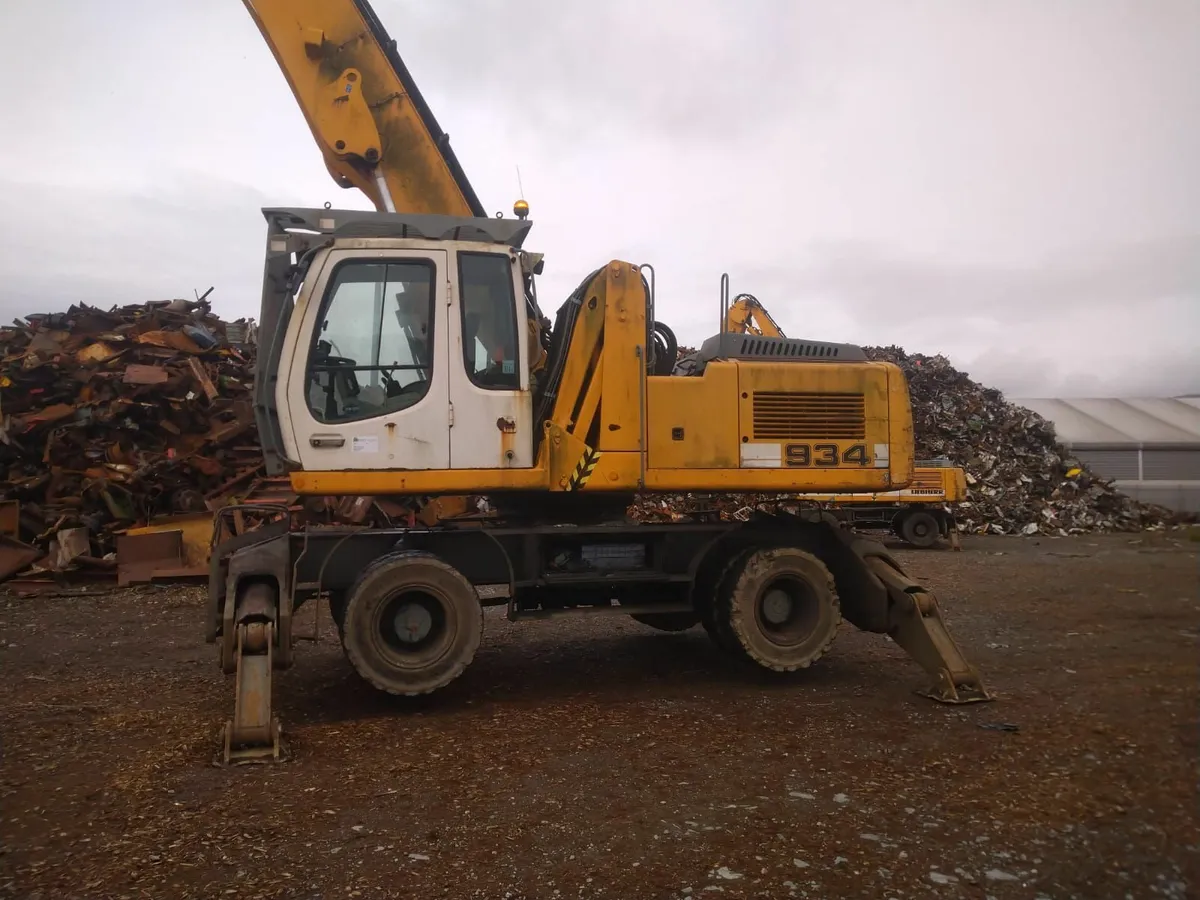 Liebherr A934 - Image 2