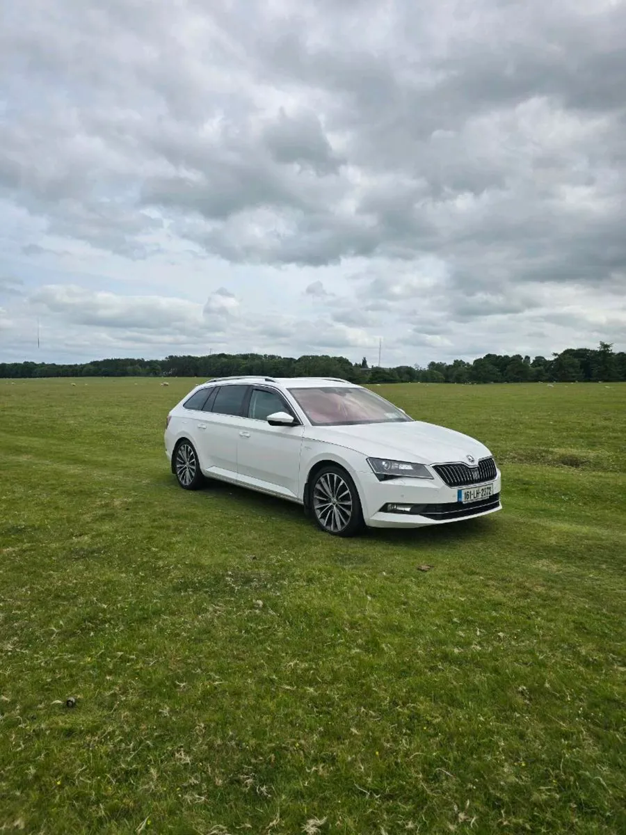 Skoda Superb Laurin & Klement 2.0 TDI 190BHP - Image 1