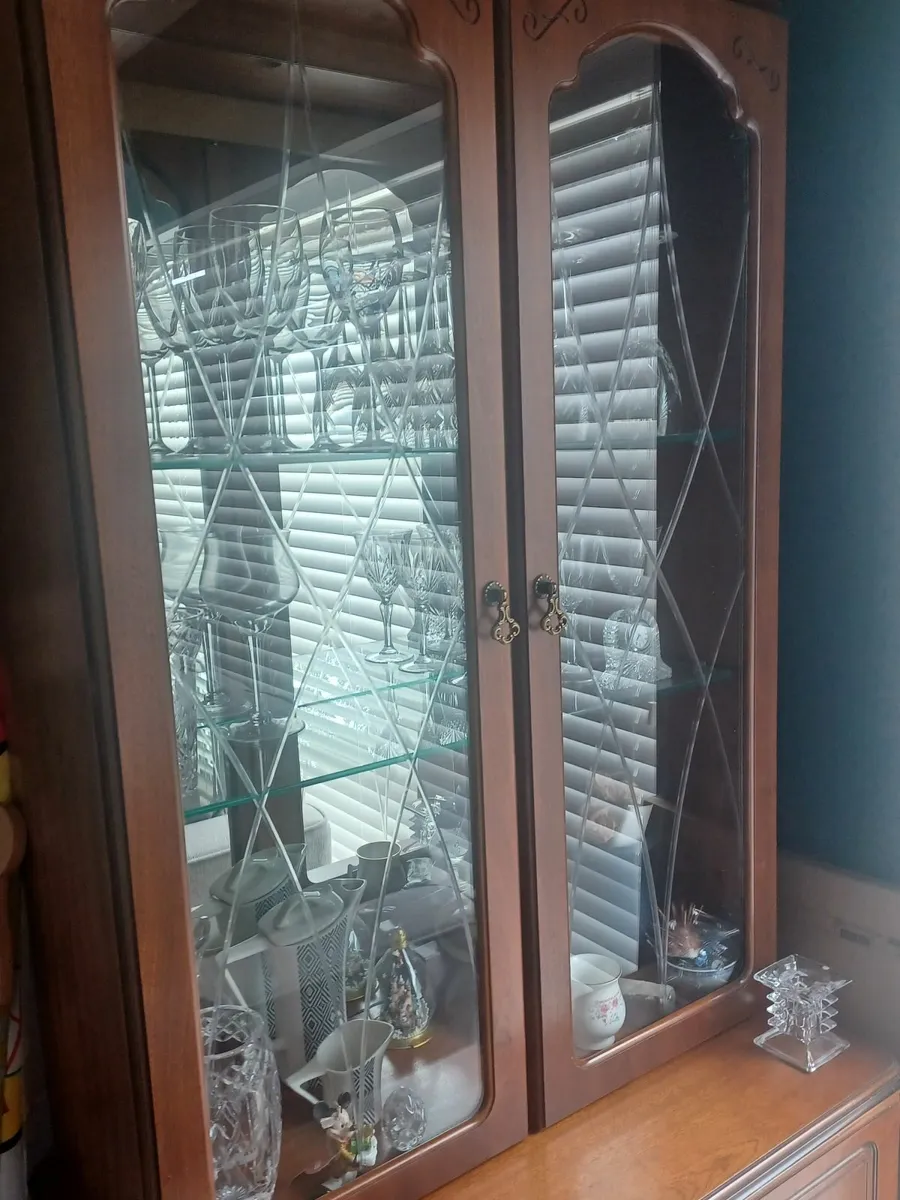 Mahogany Glass Drinks Cabinet - Image 3