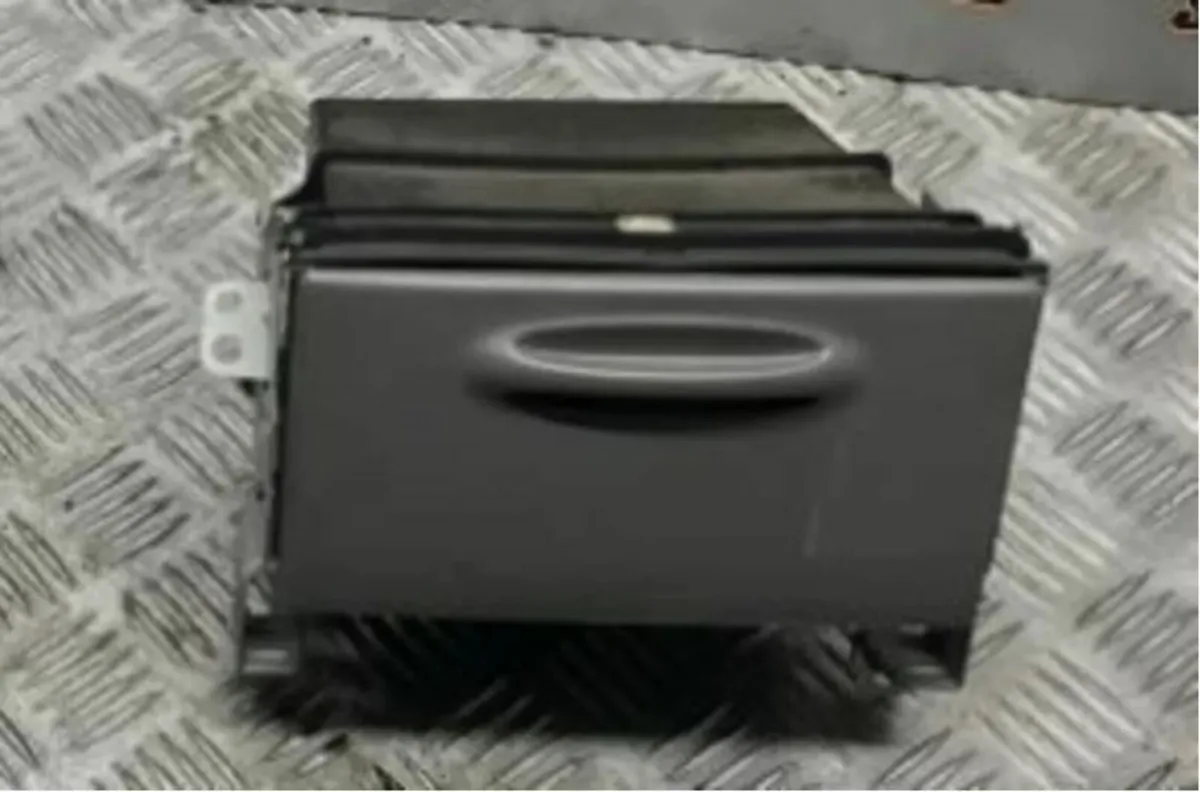 Toyota Corolla E11 97-00 Centre Console Cubby
