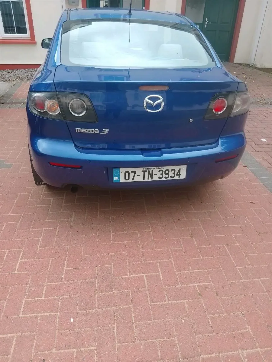 Car - Image 2