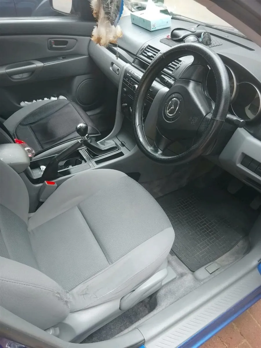 Car - Image 3