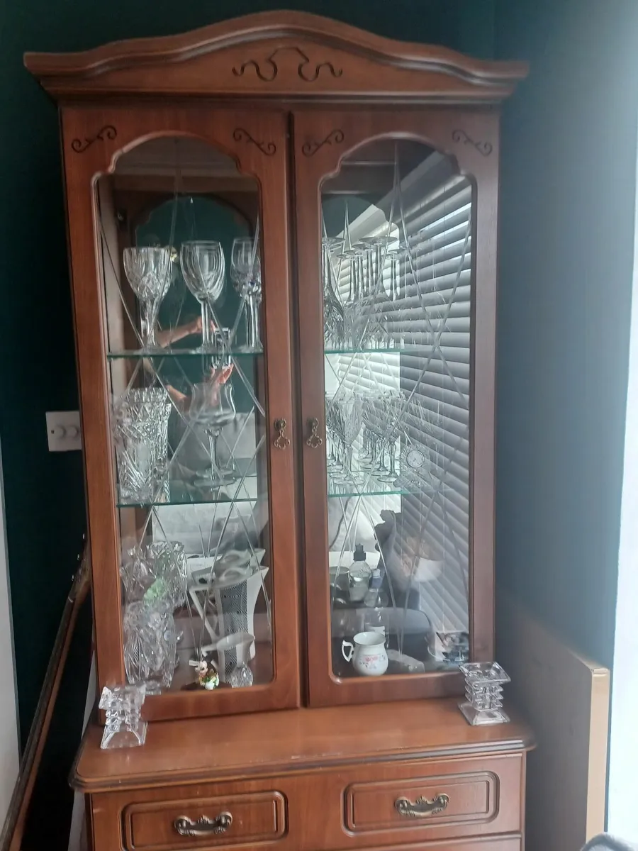 Mahogany Glass Drinks Cabinet - Image 1