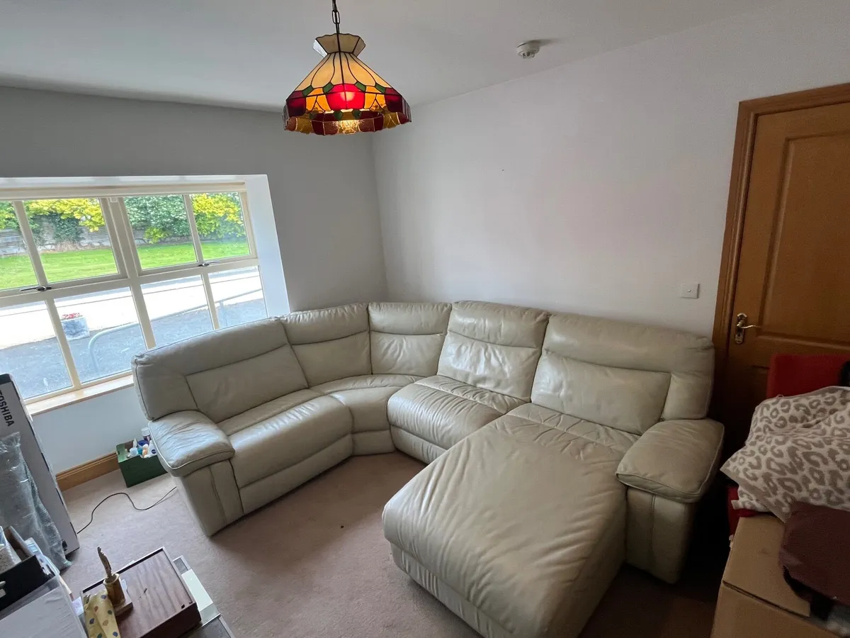 Cream leather corner unit sofa - Image 1
