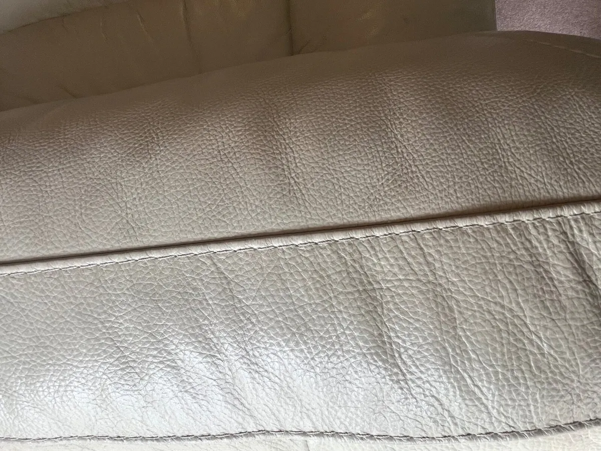 Cream leather corner unit sofa - Image 4