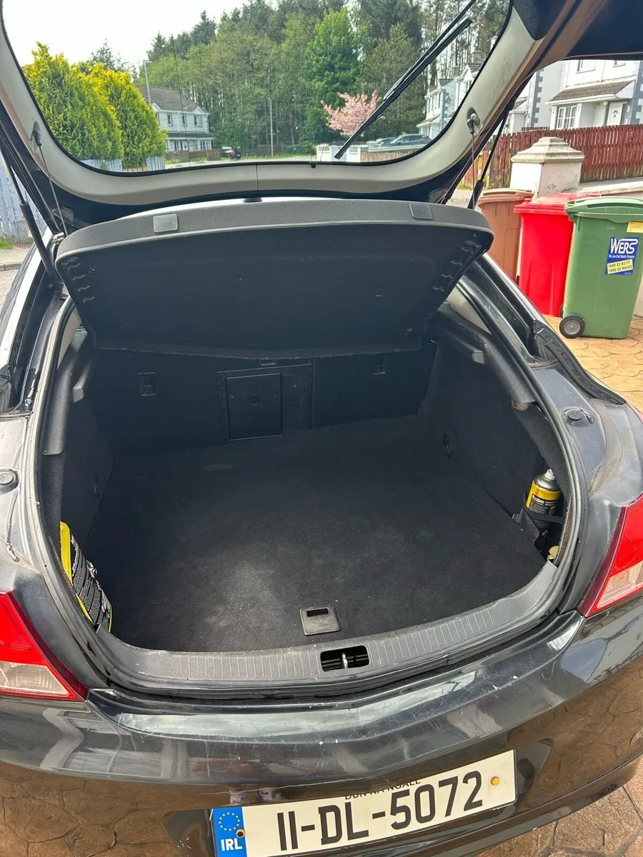 Vauxhall Insignia - Image 4