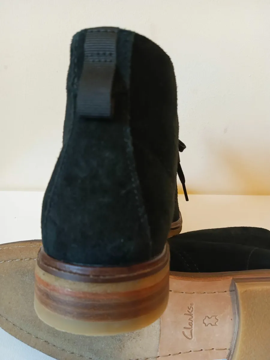 Clarks Boots for men - Image 3