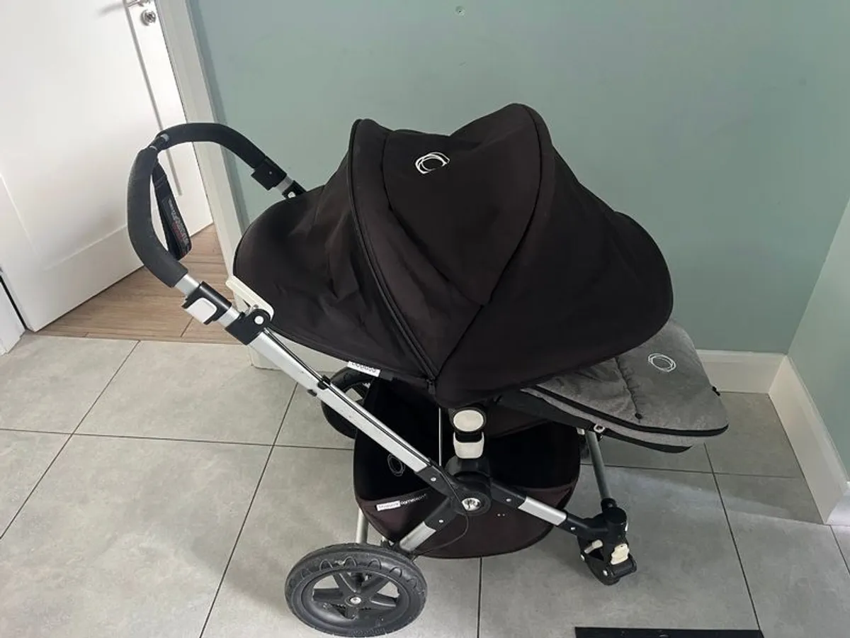 Bugaboo Cameleon 3 plus bassinet and seat stroller - Image 1