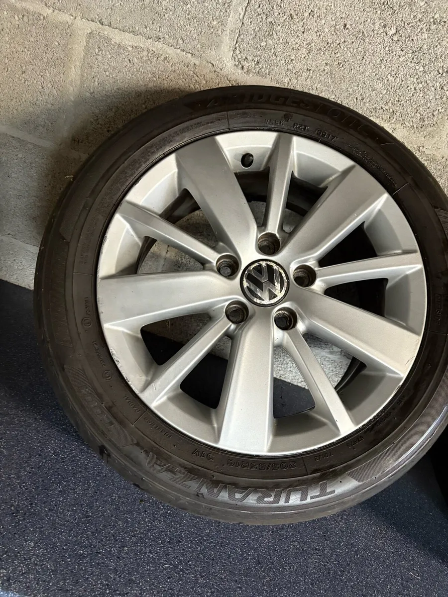 Alloy wheels 16’ and rear lights - Image 3