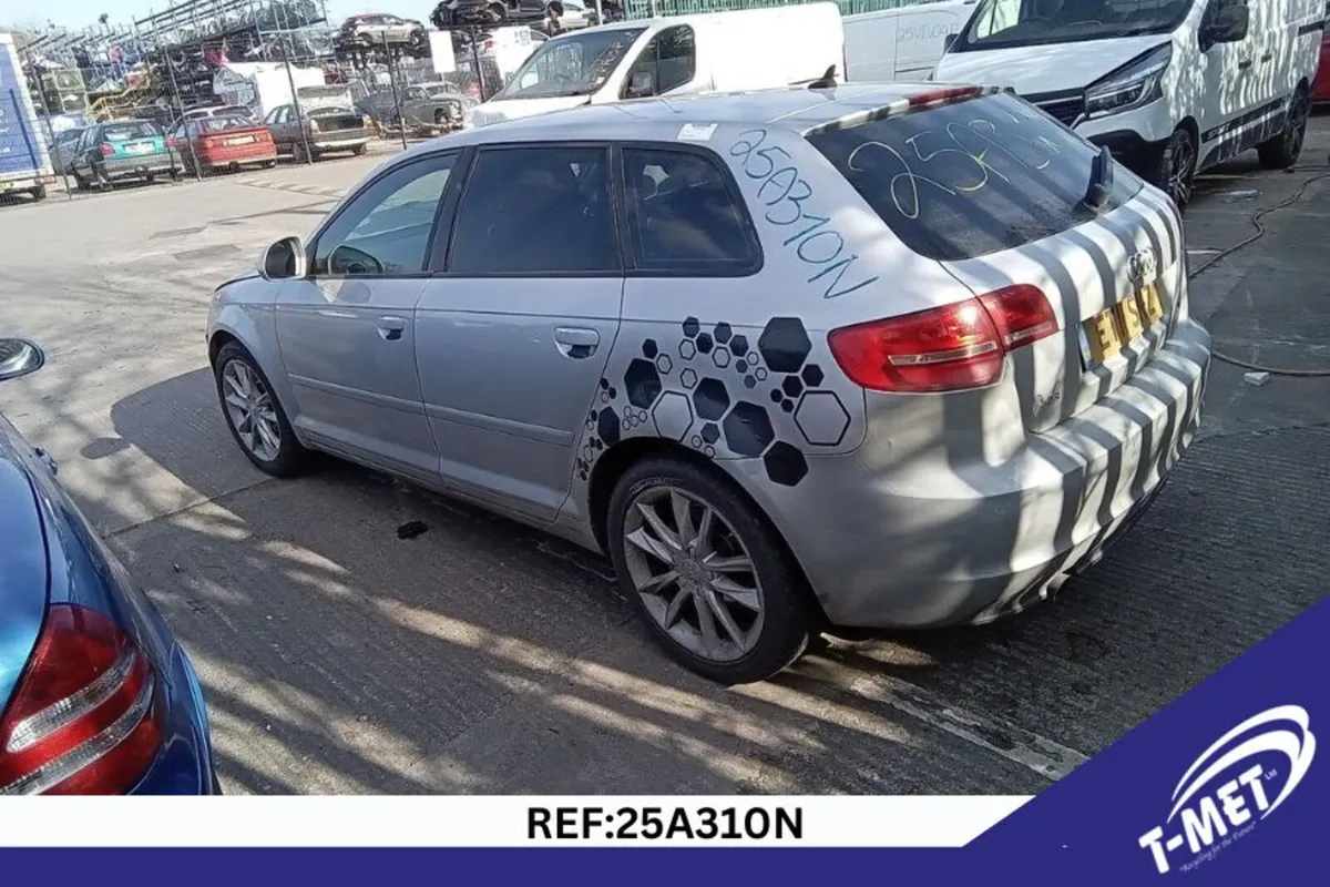 2011 AUDI A3 BREAKING FOR PARTS - Image 3
