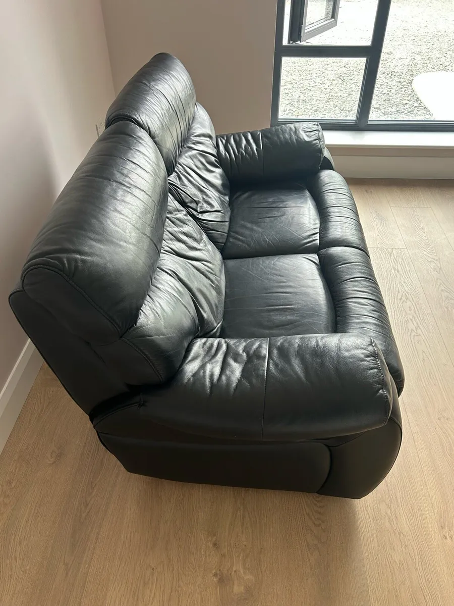 La-Z-Boy Leather Recliners - Image 1