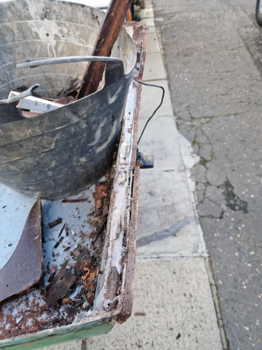 Boat - Image 4