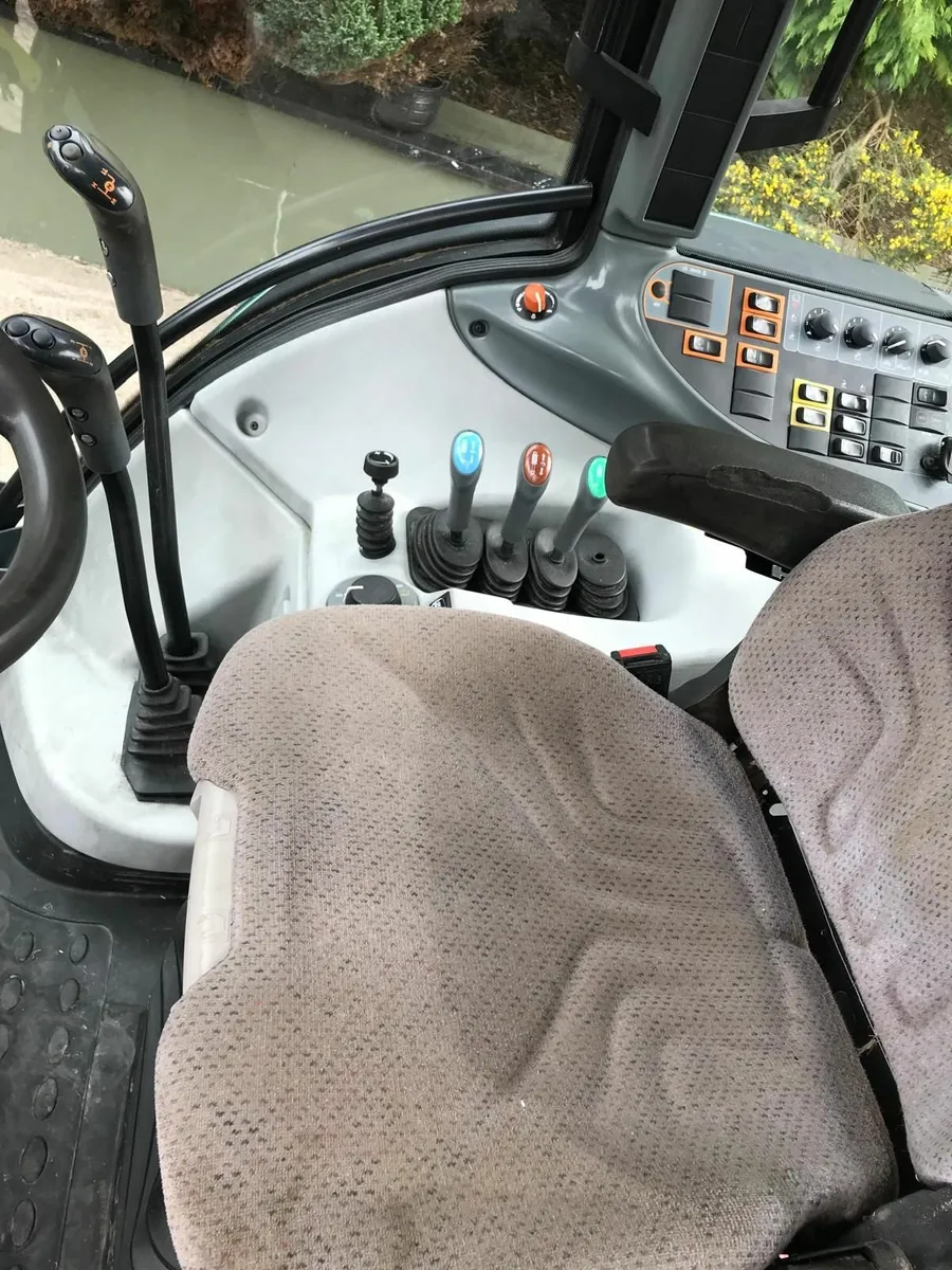 Valtra  2015 HI TECH - Image 2