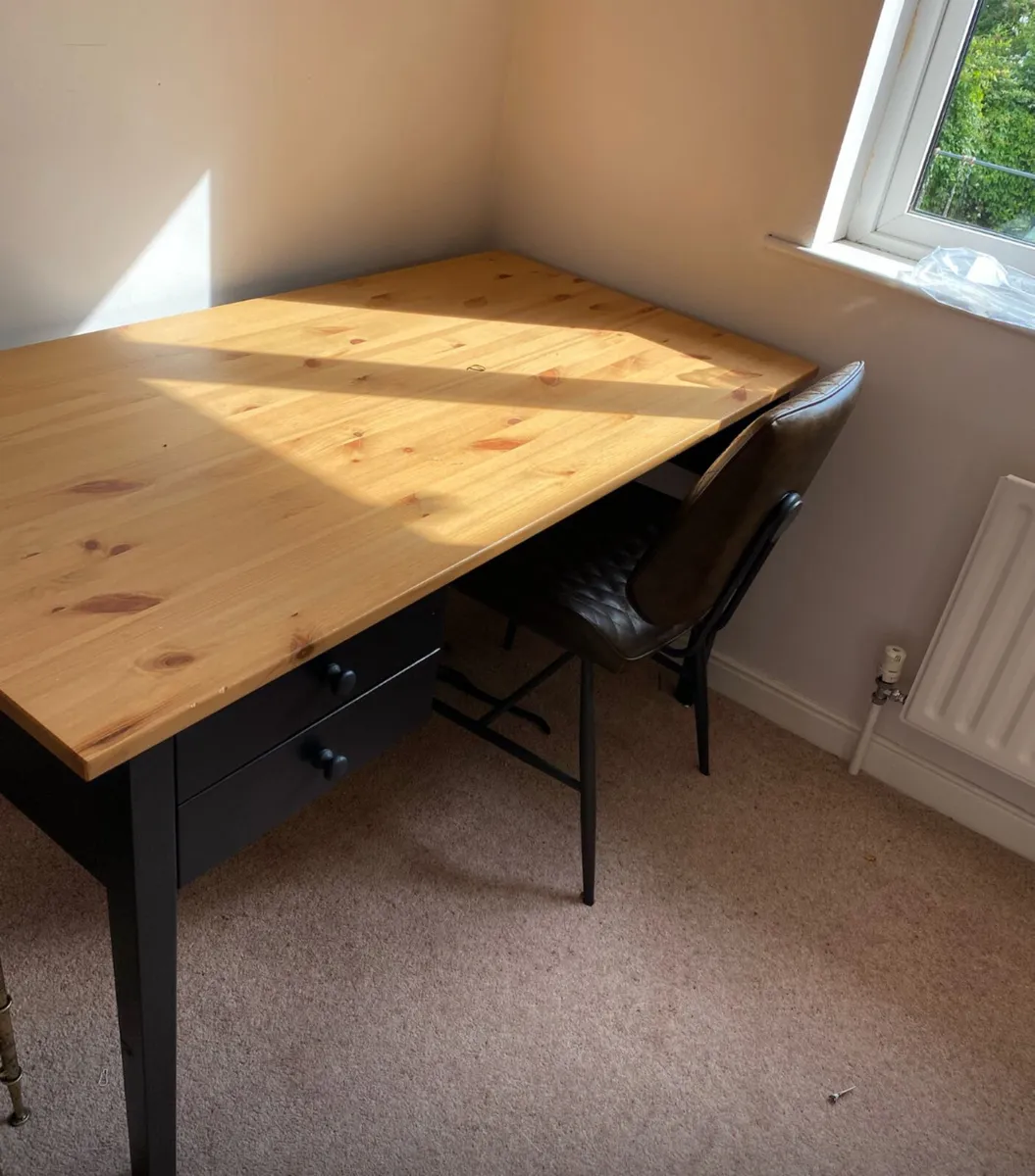 Desk - Perfect Condition - Image 2