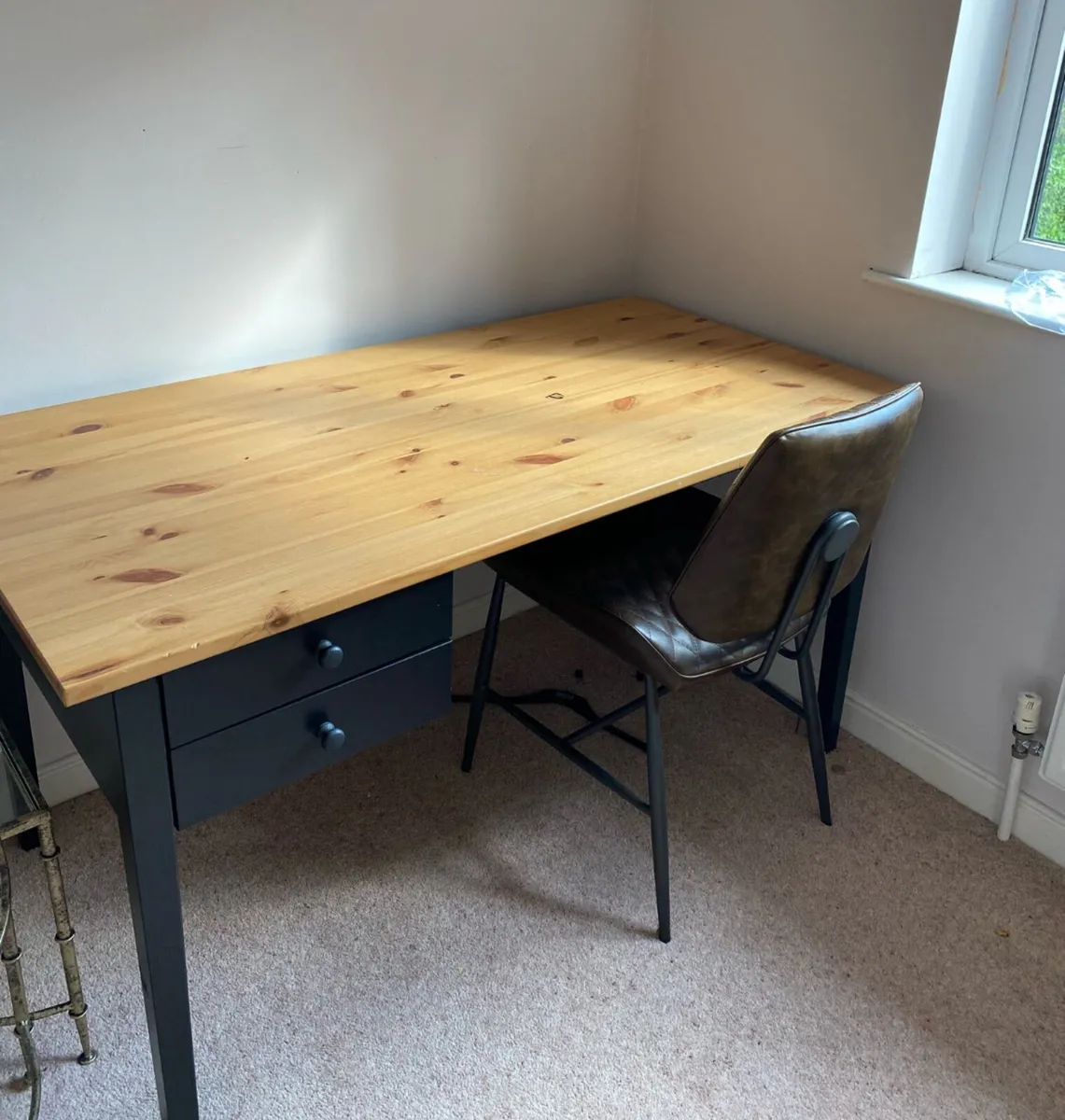 Desk - Perfect Condition - Image 3