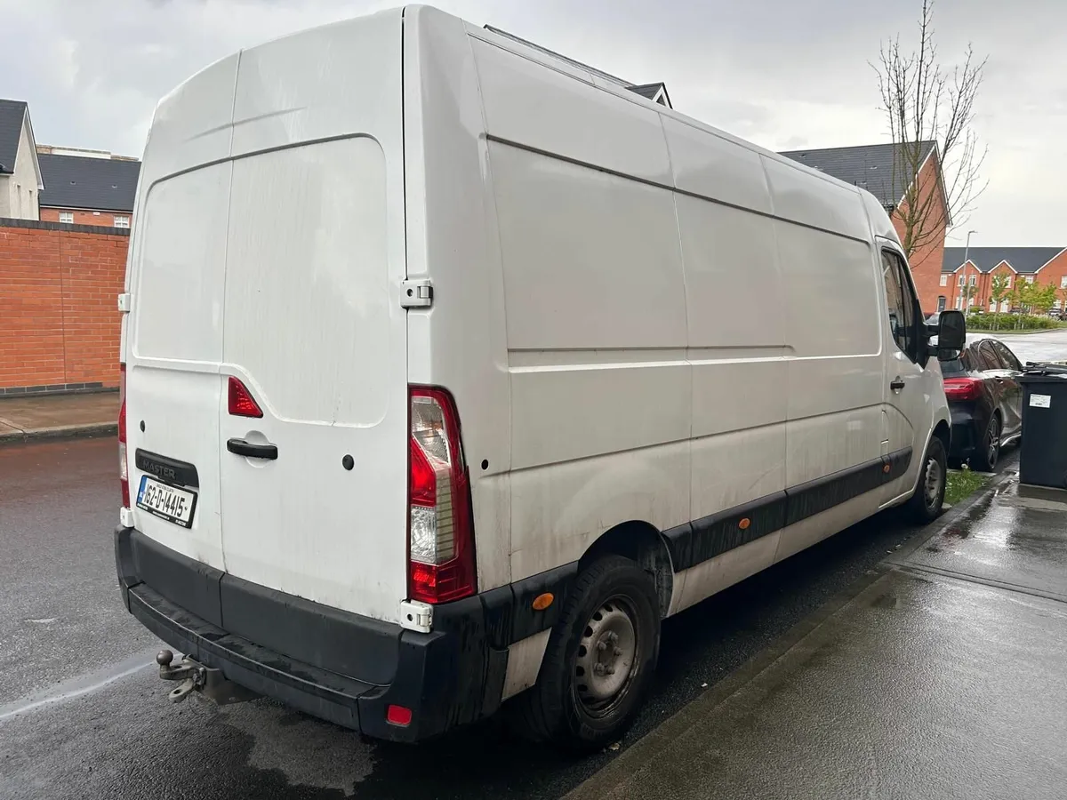 Renault Master 2016 - Image 2