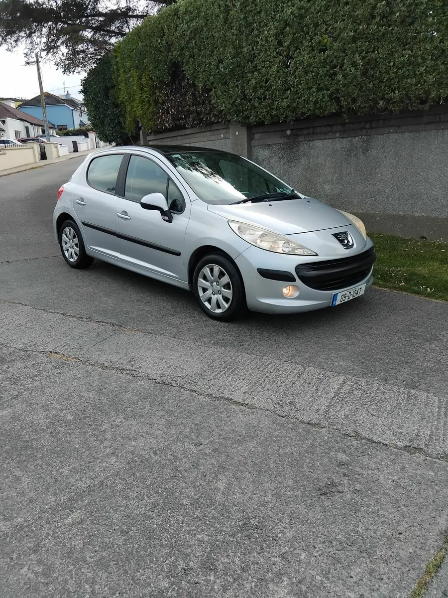 2009 peugeot 207 FULL PANNORAMIC ROOF ,ONLY 92 K . - Image 2