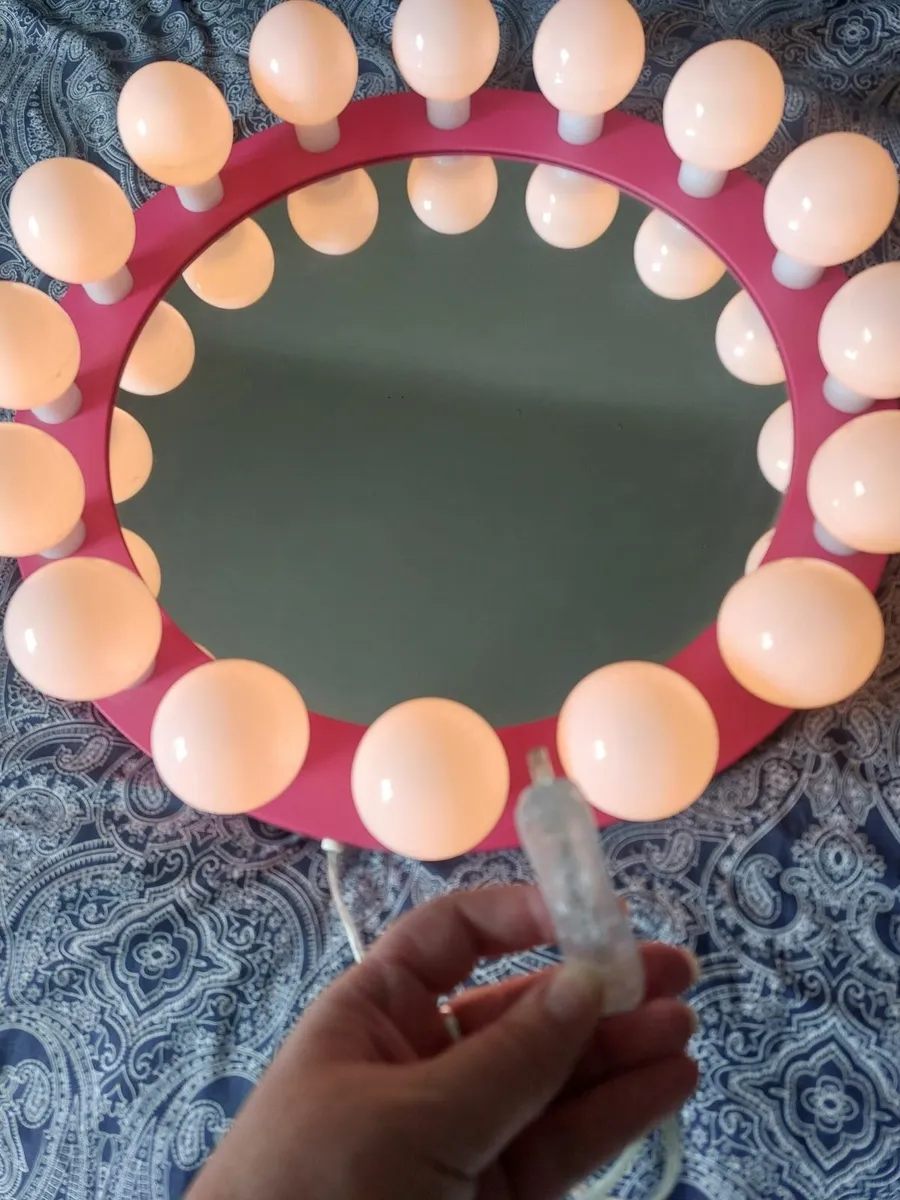 Mirror with Lights - Image 1