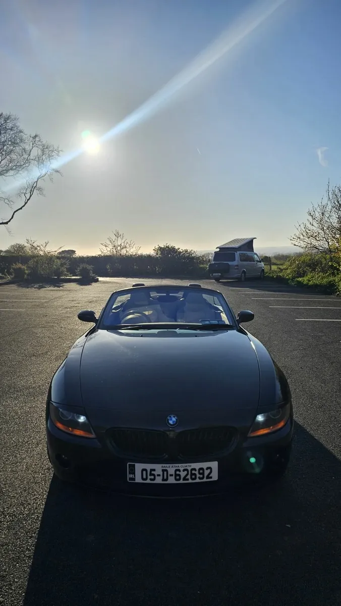 BMW Z4 2005 - Image 2