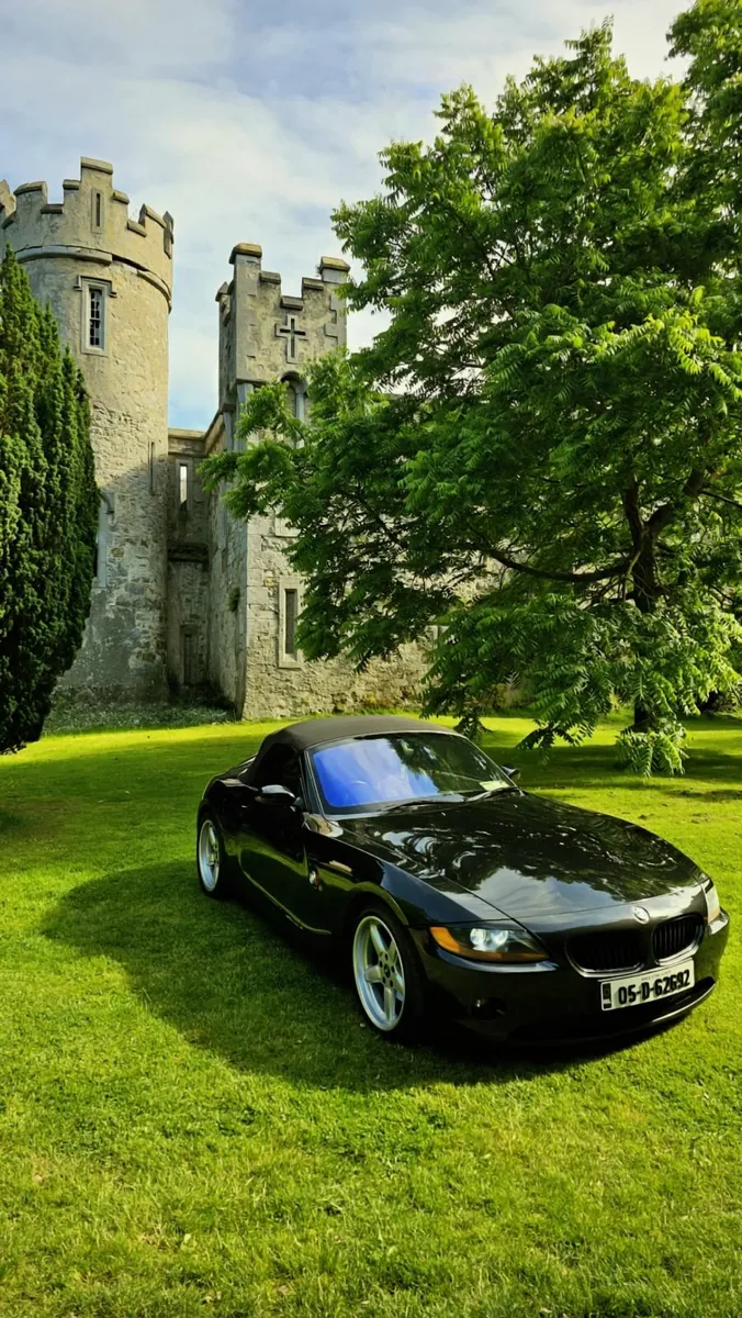 BMW Z4 2005 - Image 1