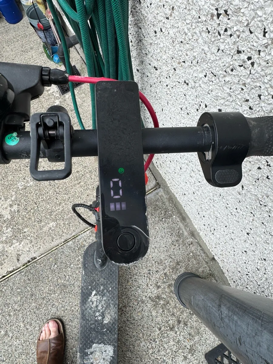 Scooter - Image 1