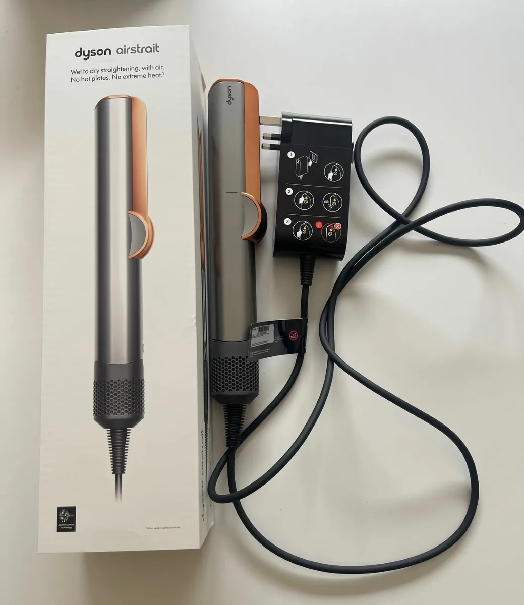 Dyson Airstrait - Image 1