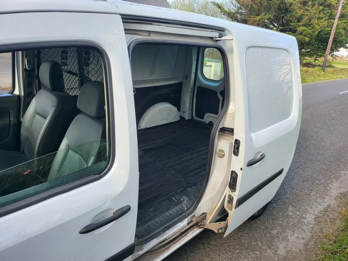 NEAREST OFFER HAS IT TODAY   192 VAN NEW TEST - Image 4
