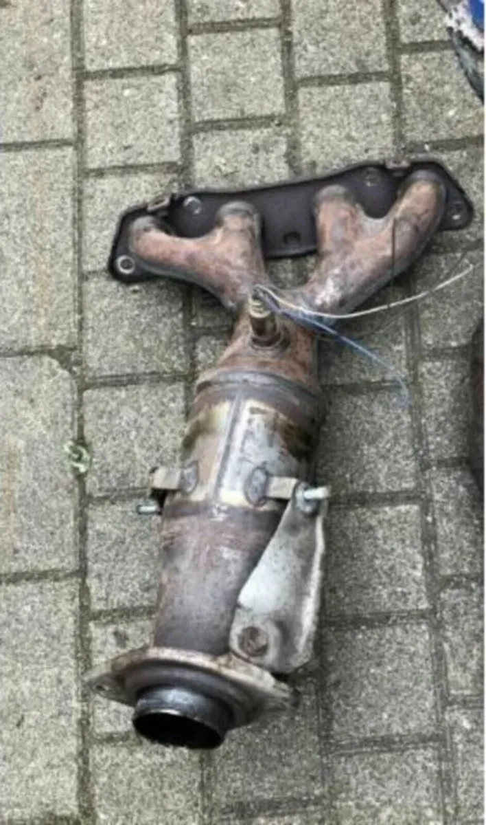 Toyota Corolla 1.6 VVTI Scrap Catalytic Converter - Image 2