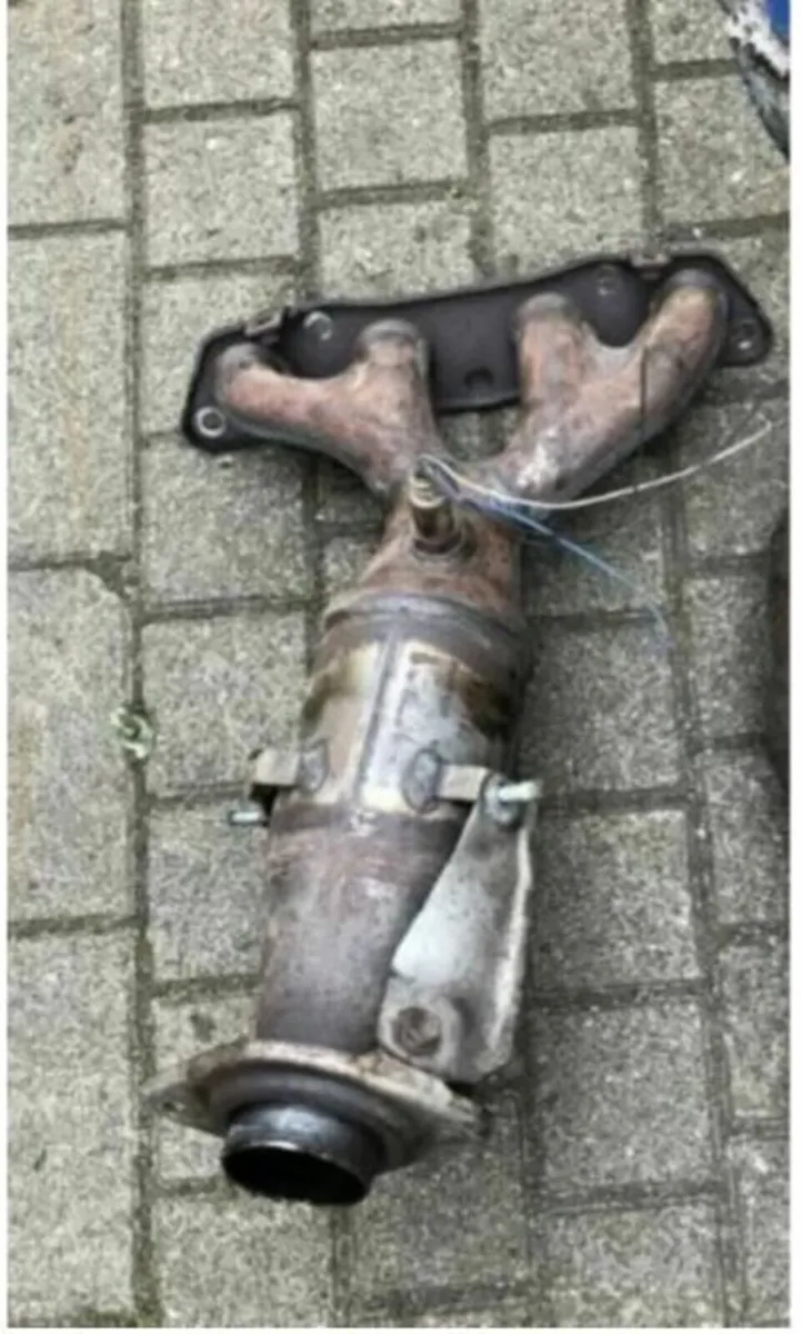 Toyota Corolla 1.6 VVTI Scrap Catalytic Converter - Image 3