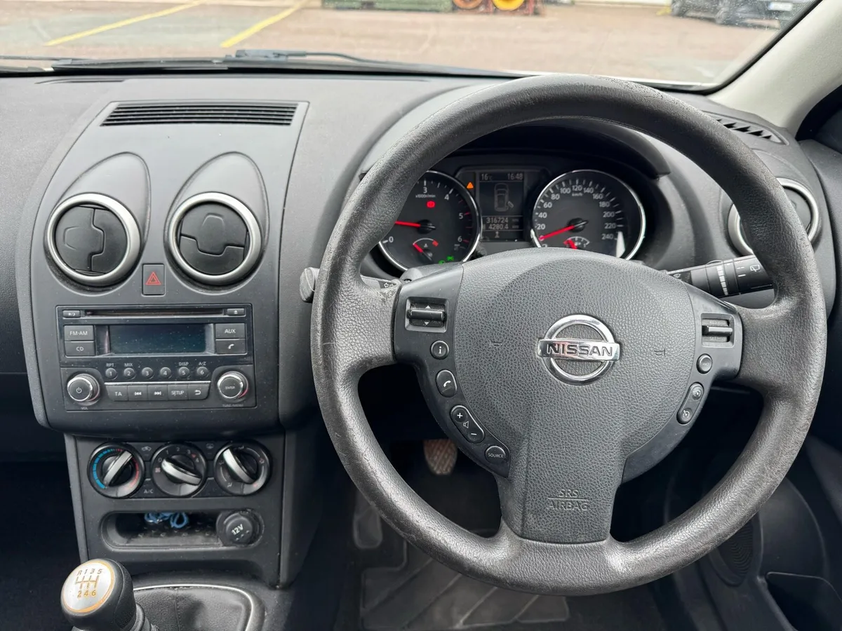 Nissan Qashqai+2 2013, New NCT Expiry 07/26 - Image 2