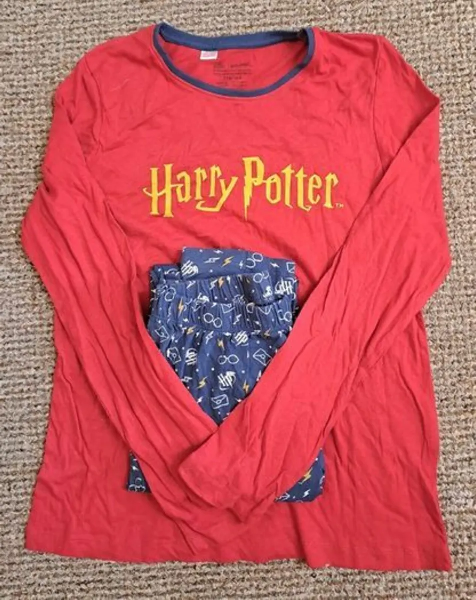 Harry Potter pajamas 12 - 14 year old - Image 1