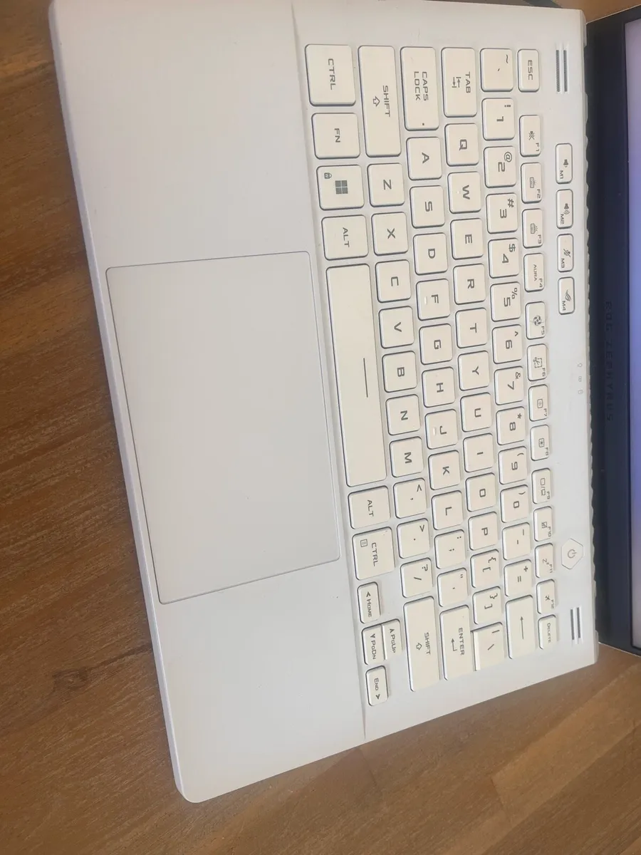 ASUS ROG Zephyrus - Image 3