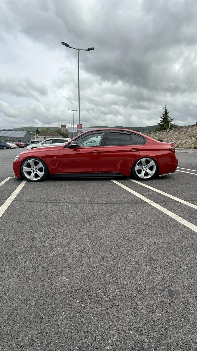 2015 BMW 320D MSPORT - Image 4